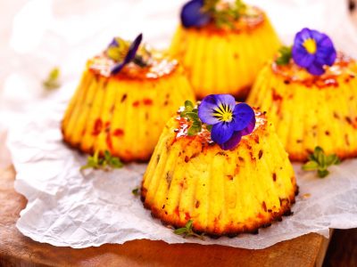 all you need to know about edible-flowers