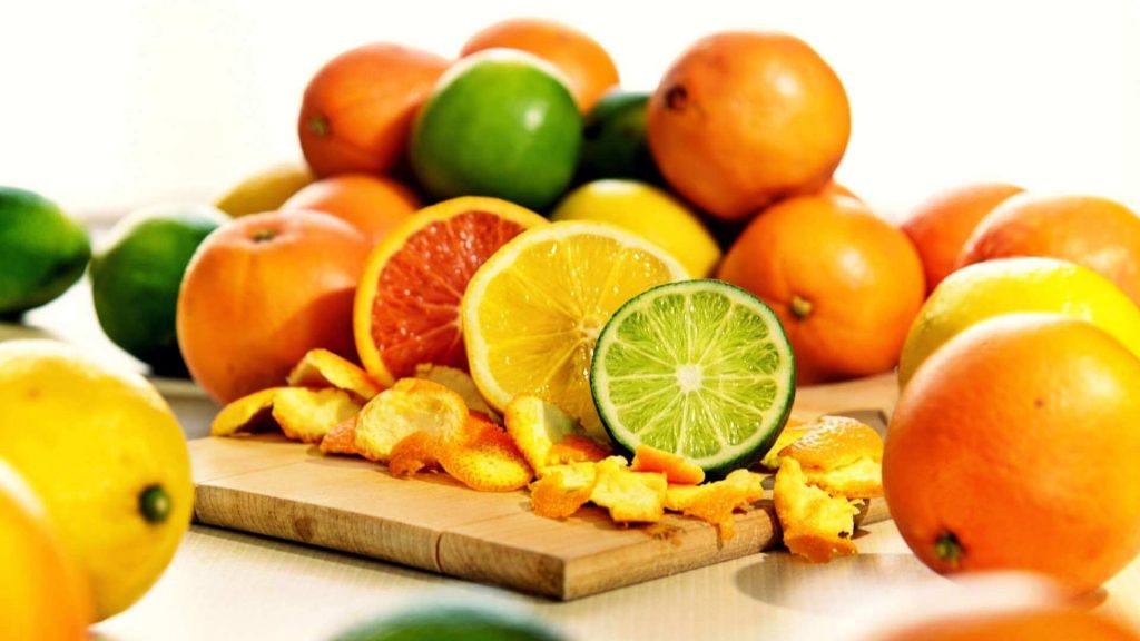 8 Types of Citrus Fruits and How to Use Them