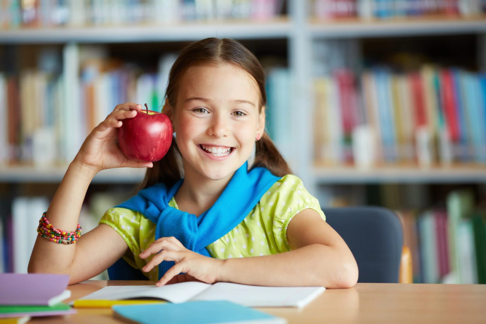 How Schools Can Benefit from a Wholesale School Produce Supplier