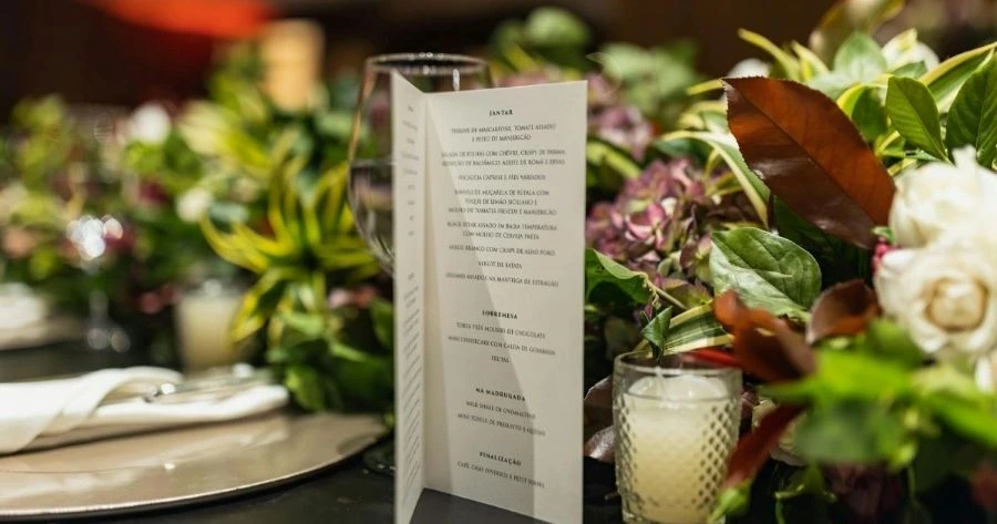 article 1 christmas image min